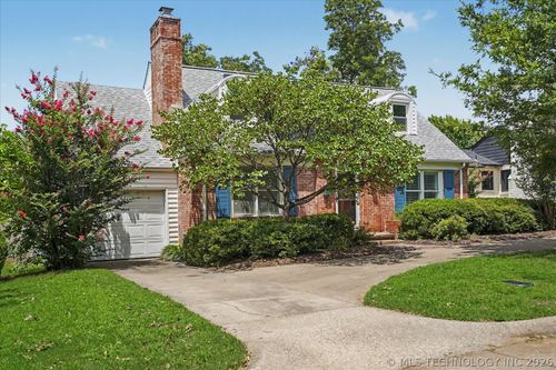 2617 E 18th St, Tulsa, OK, 74104-5803 | Card Image