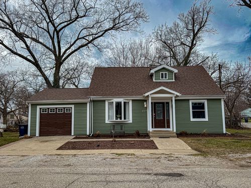 217 Loran Rd, Michigan City, IN, 46360-2073 | Card Image