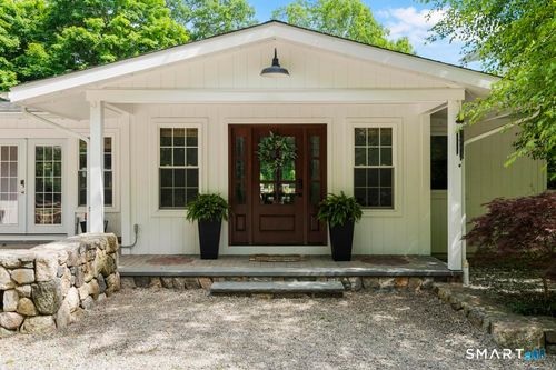 23 Laurel Ln, Wilton, CT, 06897-3309 | Card Image