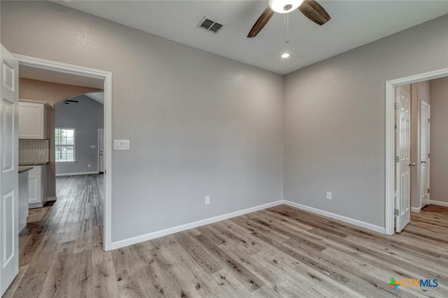 1408 Armstrong St, House other with 3 bedrooms, 2 bathrooms and null parking in Luling TX | Image 12