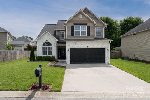 89 Woodfern Rd, Fletcher, NC, 28732-7795 | Card Image