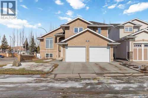 3 Briarvale Cres, Saskatoon, SK, S7V0B2 | Card Image