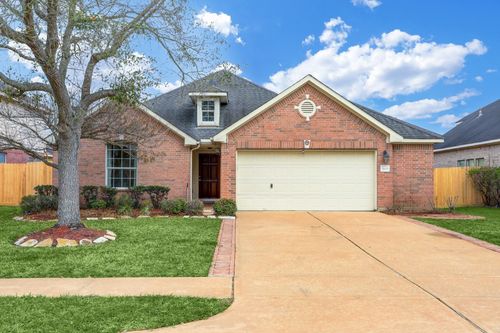 7605 Waterlilly Lane, Pearland, TX, 77581 | Card Image