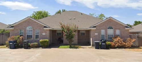 2312 Axis Ct, College Station, TX, 77845-6595 | Card Image
