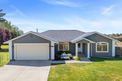 195 Buckingham Dr, House other with 4 bedrooms, 2 bathrooms and 2 parking in Twin Falls ID | Image 1