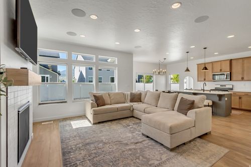 1244 E 1475 N, Payson, UT, 84651-3347 | Card Image