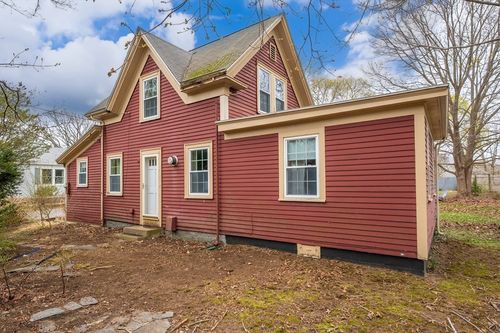 4 Toomey Ln, Rockport, MA, 01966-2176 | Card Image