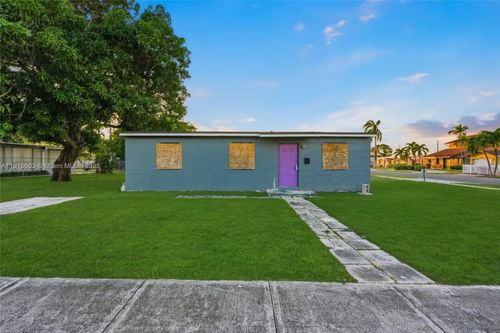 1589 Nw 4th Ave, Pompano Beach, FL, 33060-5404 | Card Image