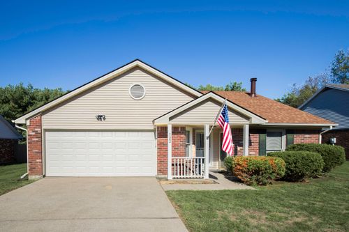 123 Chestnut Ln, Versailles, KY, 40383-9767 | Card Image