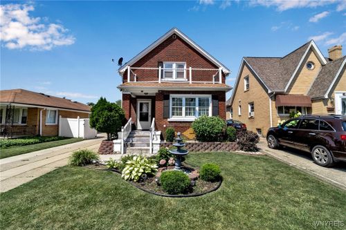 67 Lynn St, Lackawanna, NY, 14218-2049 | Card Image