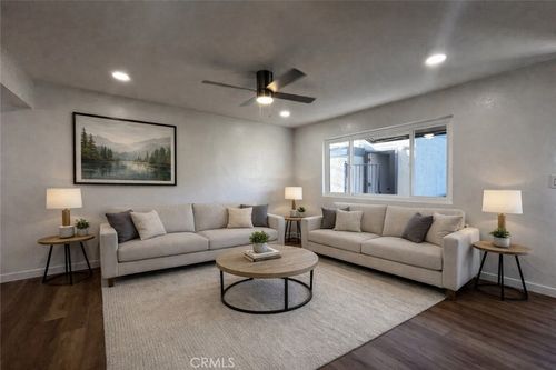 d-11861 Bailey St, Garden Grove, CA, 92845-1152 | Card Image