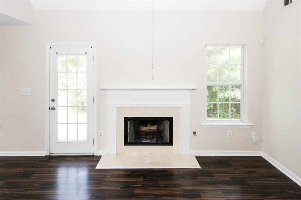 Residential Lease in Grayson 5