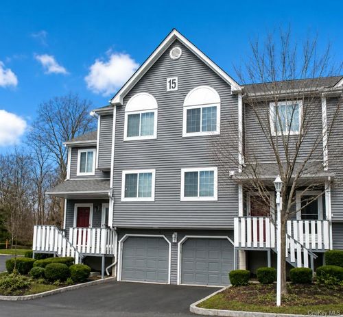 88 Eagle Ridge Way, Nanuet, NY, 10954-1015 | Card Image