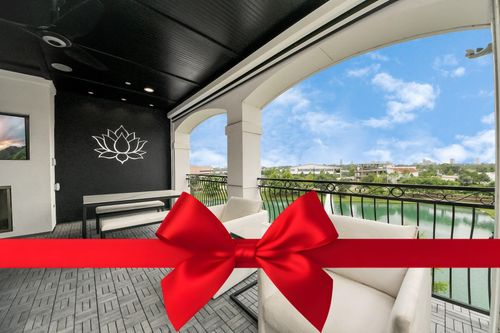 3711 Somerset Commons Ln, Houston, TX, 77055 | Card Image