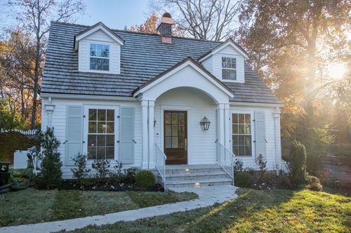 4401 Iroquois Ave, Nashville, TN, 37205-3831 | Card Image