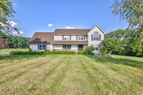 15550 Lucerne Rd, Fredericktown, OH, 43019-9564 | Card Image