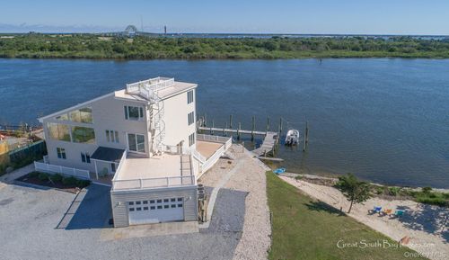 30 Captree Is, Babylon, NY, 11702 | Card Image