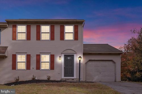 407 Groffdale Rd, QUARRYVILLE, PA, 17566-9130 | Card Image