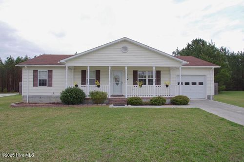 118 Howell Dr, Jacksonville, NC, 28540-7194 | Card Image
