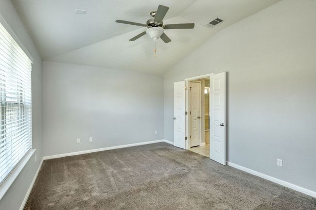 Primary Bedroom | Image 9