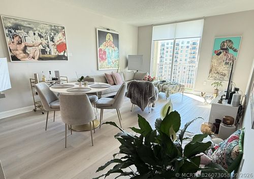 1207-117 Nw 42nd Avenue, Miami, FL, 33126 | Card Image