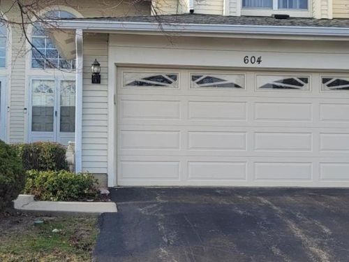604 Sturnbridge Ln, Schaumburg, IL, 60173-4731 | Card Image