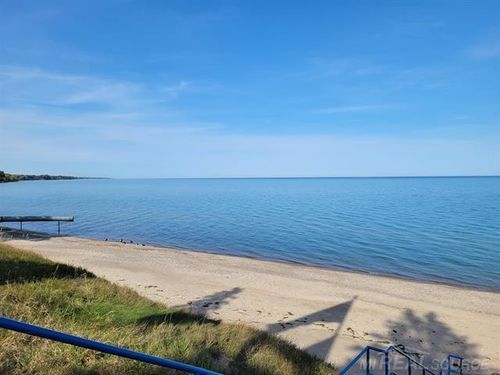 7378 Birch Tree Rd, Lexington, MI, 48450-9759 | Card Image