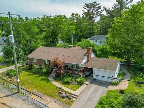 1 Victoria Ave, Parry Sound, ON, P2A2B9 | Card Image