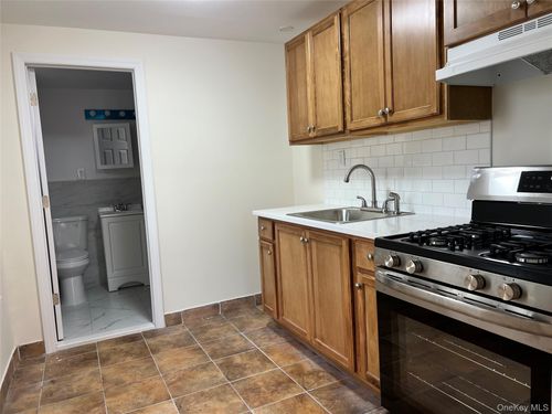 c-78 Bayville Avenue, Oyster Bay, NY, 11709 | Card Image