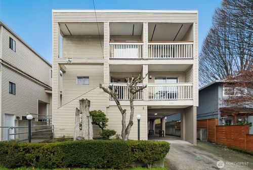 1120 N 91st St, Seattle, WA, 98103-4004 | Card Image