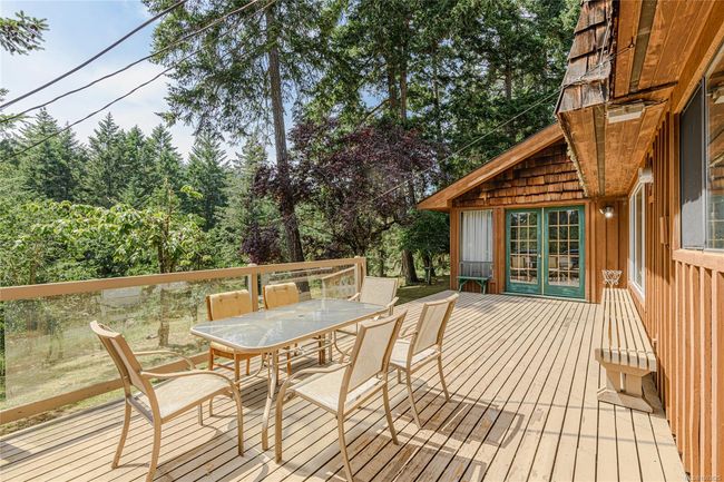 410 Langs Rd, House other with 3 bedrooms, 3 bathrooms and 5 parking in Salt Spring BC | Image 28