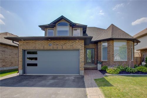 128 Schmidt Dr, Arthur, ON, N0G1A0 | Card Image