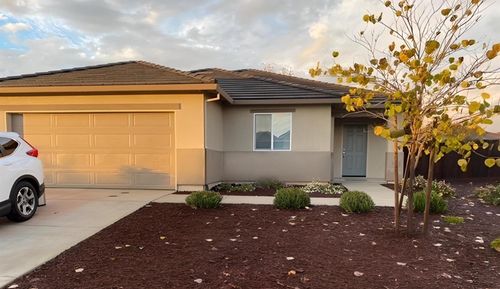 1395 Deerwood St, Plumas Lake, CA, 95961-8723 | Card Image