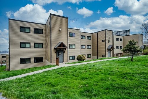 333-103 Sugar Ski Dr, Sugar Mountain, NC, 28604-7145 | Card Image