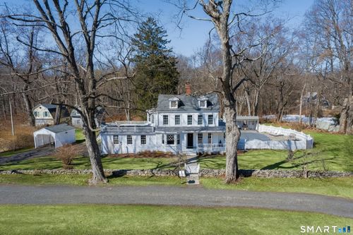371 Wilton Rd W, Ridgefield, CT, 06877-5517 | Card Image