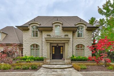 79 Pinewood Trail, House other with 5 bedrooms, 5 bathrooms and 18 parking in Mississauga ON | Image 1