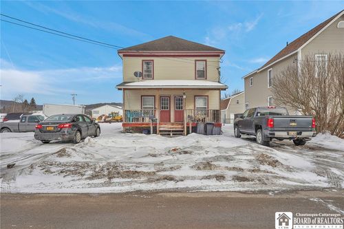 17 Mill St, Franklinville, NY, 14737-1227 | Card Image