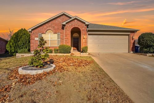 1123 Mule Deer Rd, Forney, TX, 75126-5088 | Card Image