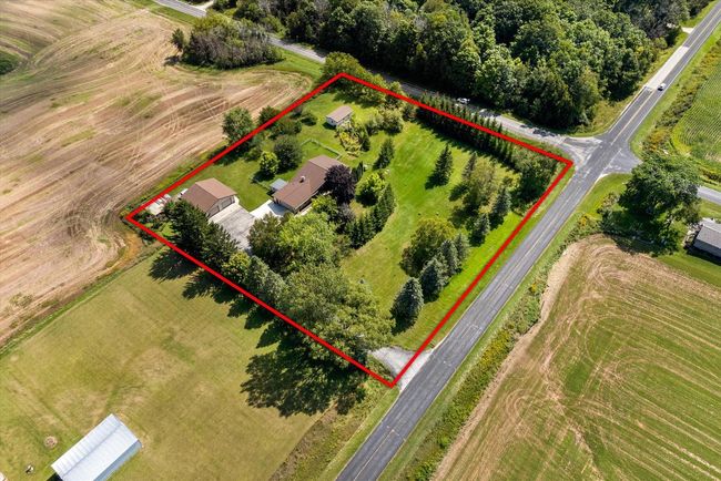 8615 Pigeon Lake Road, House other with 3 bedrooms, 2 bathrooms and null parking in Liberty WI | Image 33
