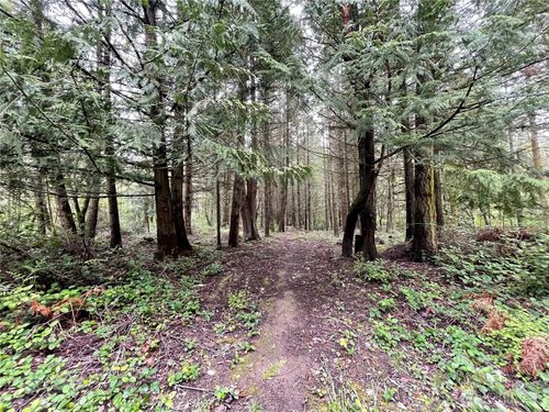 2900 Cliff St, Port Townsend, WA, 98368 | Card Image