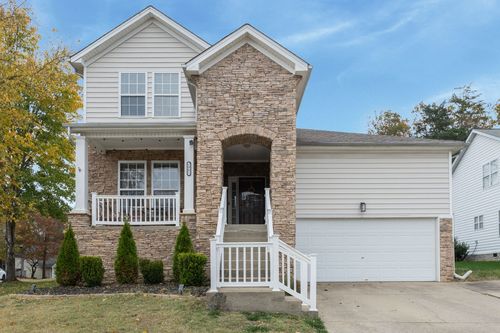 1961 Deep Woods Trl, Nashville, TN, 37214-4411 | Card Image