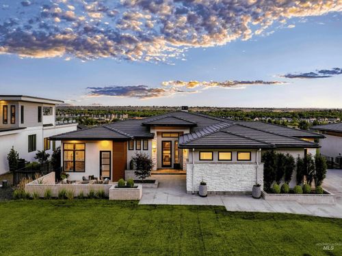 3523 E Via Estancia Ln, Boise, ID, 83716-4748 | Card Image