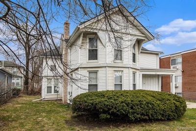 514 Washtenaw Road, Home with 0 bedrooms, 3 bathrooms and null parking in Ypsilanti MI | Image 1