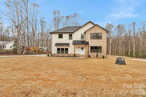 5002 Parkwood School Rd, Waxhaw, NC, 28173-9214 | Card Image