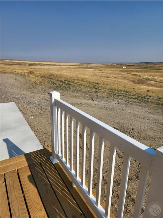 8510 Prairie Hawk Dr, House other with 3 bedrooms, 2 bathrooms and null parking in Shepherd MT | Image 5