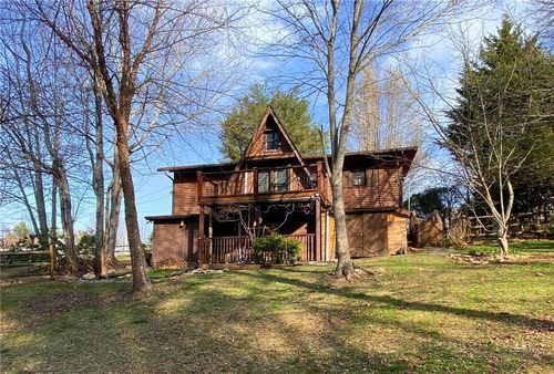 143 Ridge Crest Dr, West Jefferson, NC, 28694-8217 | Card Image