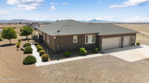 8970 Crimson Canyon Rd, Prescott Valley, AZ, 86315-4684 | Card Image
