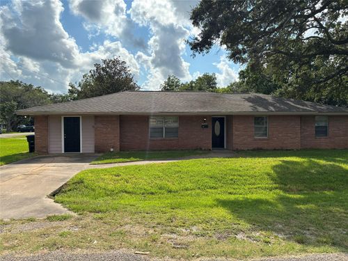 903 S Dula St, Alvin, TX, 77511 | Card Image