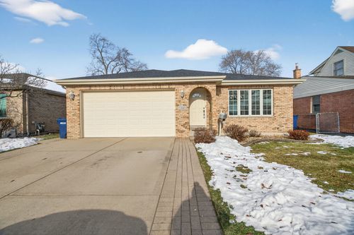 7340 W 115th St, Worth, IL, 60482-1735 | Card Image