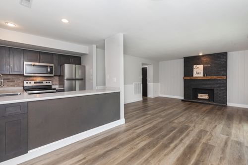 apt-332-229 Bacon Pond Rd, Woodbury, CT, 06798-3680 | Card Image